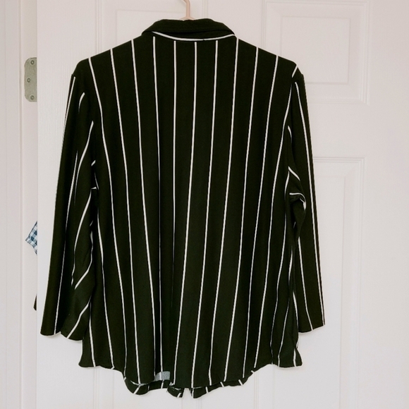 Urban Planet Striped Button Down Shirt Oversized Black White Long Sleeves Large - Picture 3 of 11